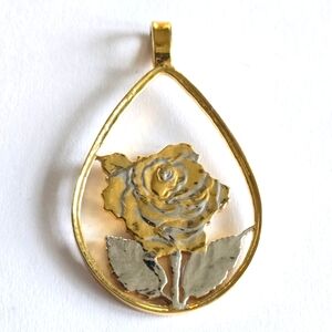 Vintage rose pendant gold silver tone teardrop shaped floral floral jewelry